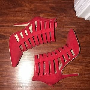 RED CAGED HEELS (SIZE 7)
